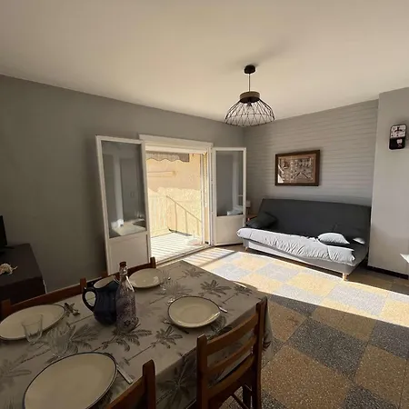 A 2 Pas De La Avec Terrasse Et Parking - Fr-1-387-186 Marseillan (Herault)